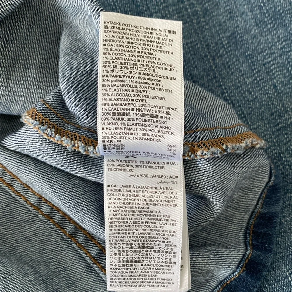 GAP Kids Denim Shirt Dress - Size Small Regular - EUC